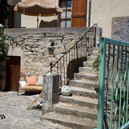 Aux Coeurs Du Mejean 3* Mas-Saint-Chely